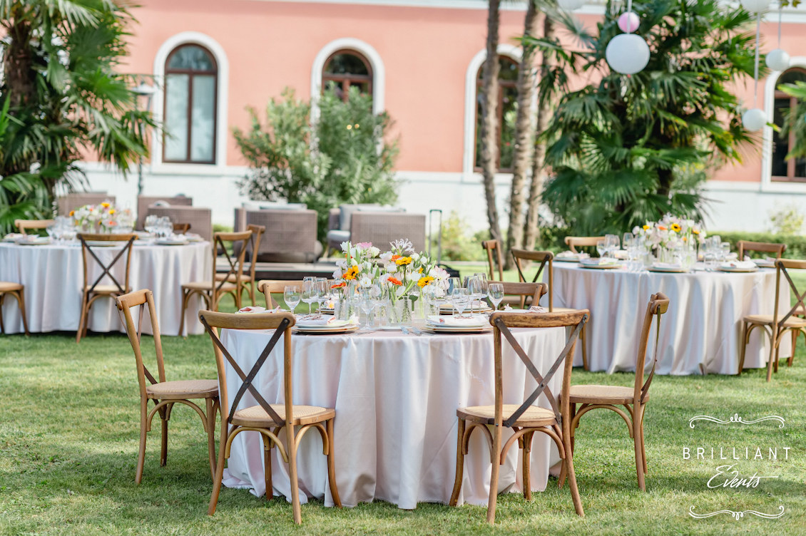 Sposarsi nei bellissimi giardini del lussuoso resort San Clemente Palace Kempinski a Venezia in Italia